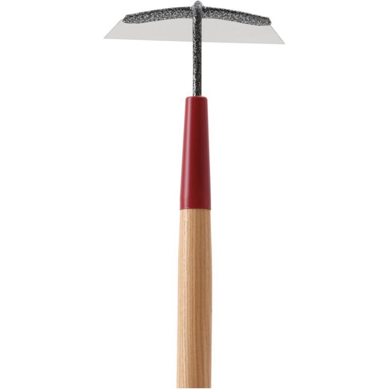 Garant Pro Series Beet Hoe 6.5" x 4"