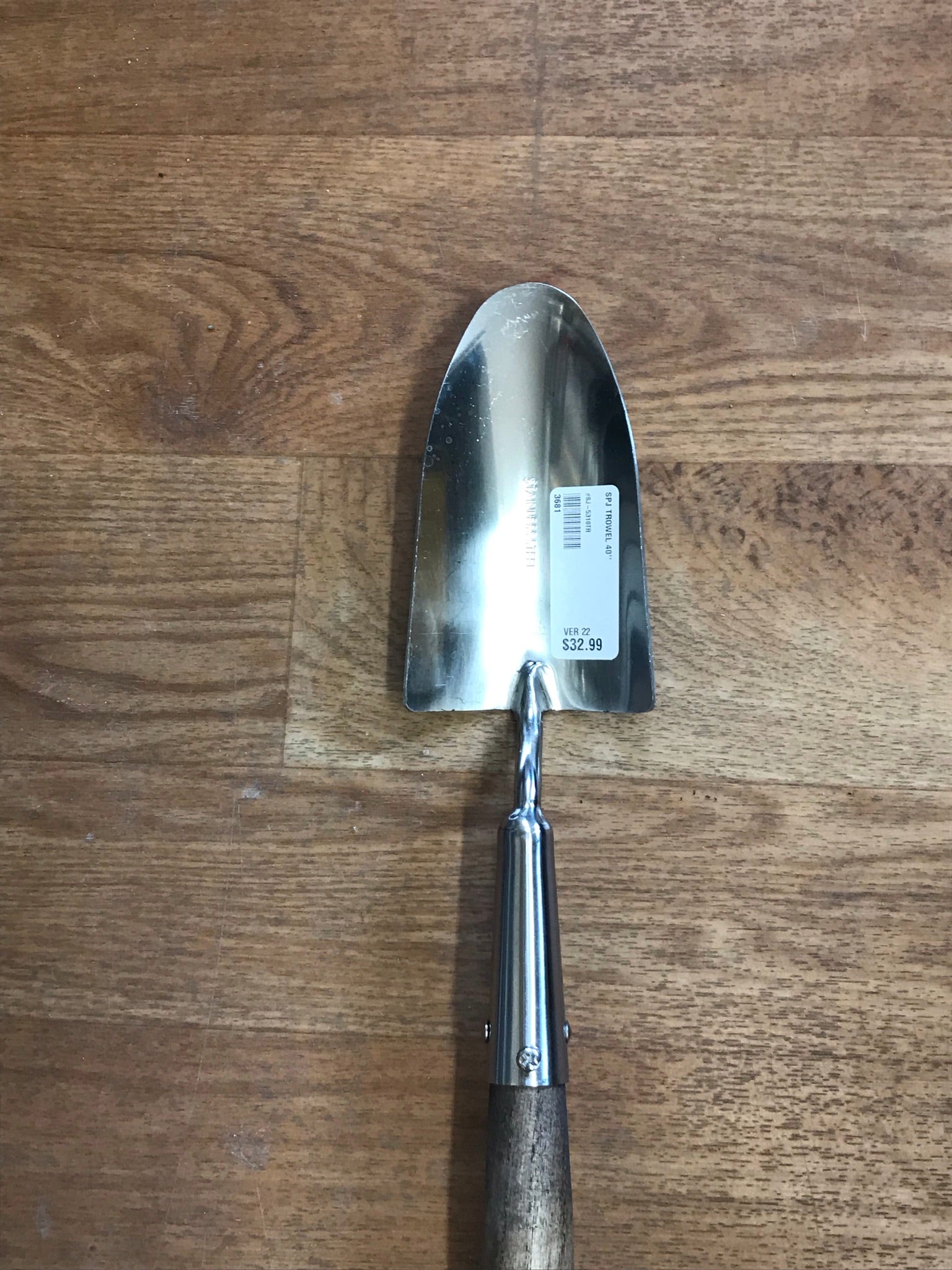 Spear & Jackson Long Handle Trowel - 40