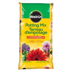 Miracle-Gro Potting Soil 60.5L