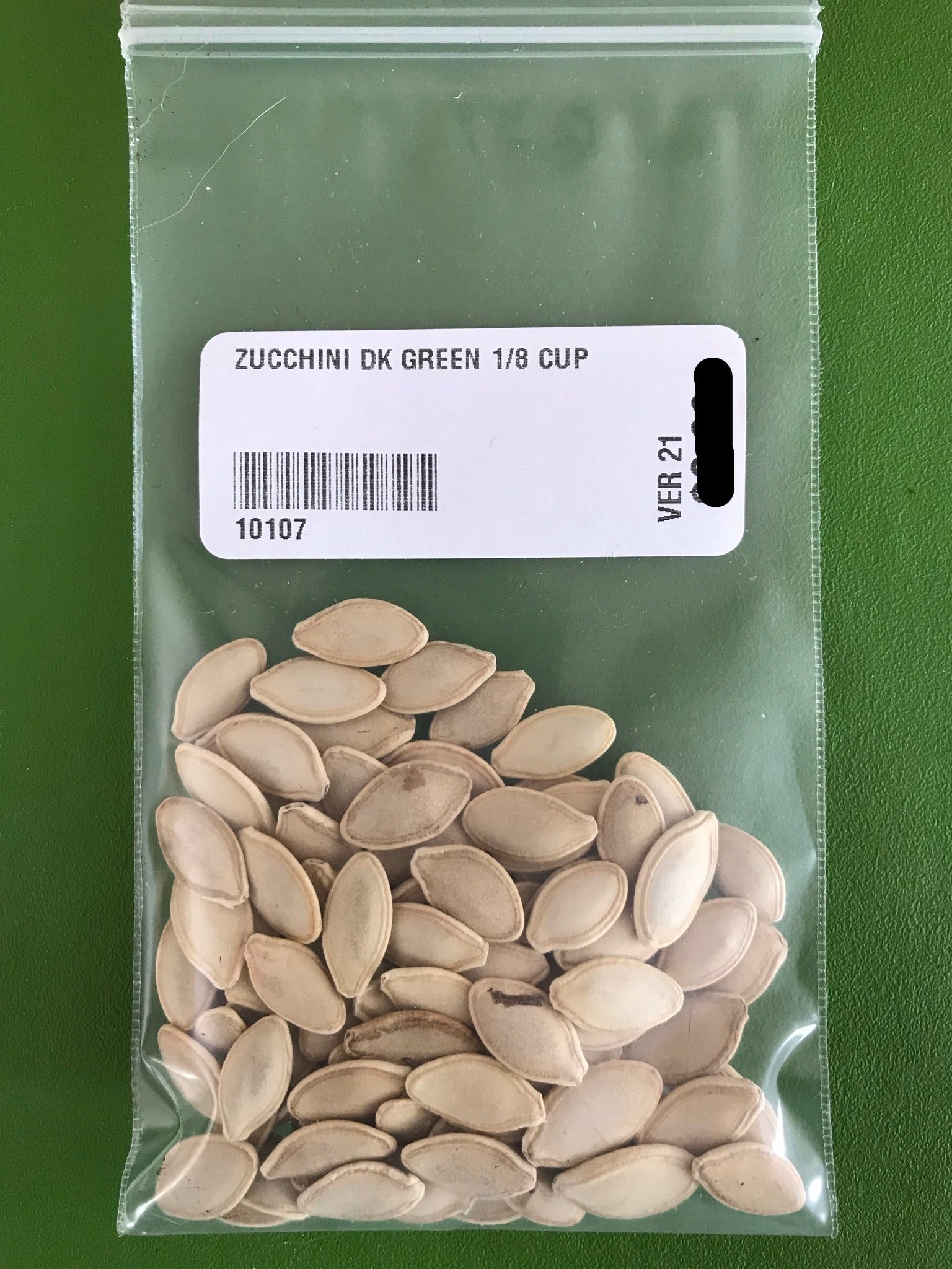 Dark Green Zucchini Squash Seeds (50 days) - 1/8 Cup - Bulk