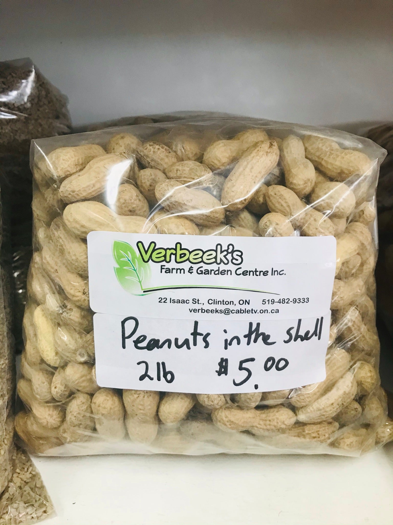 Peanuts in Shell 2lb - Bulk