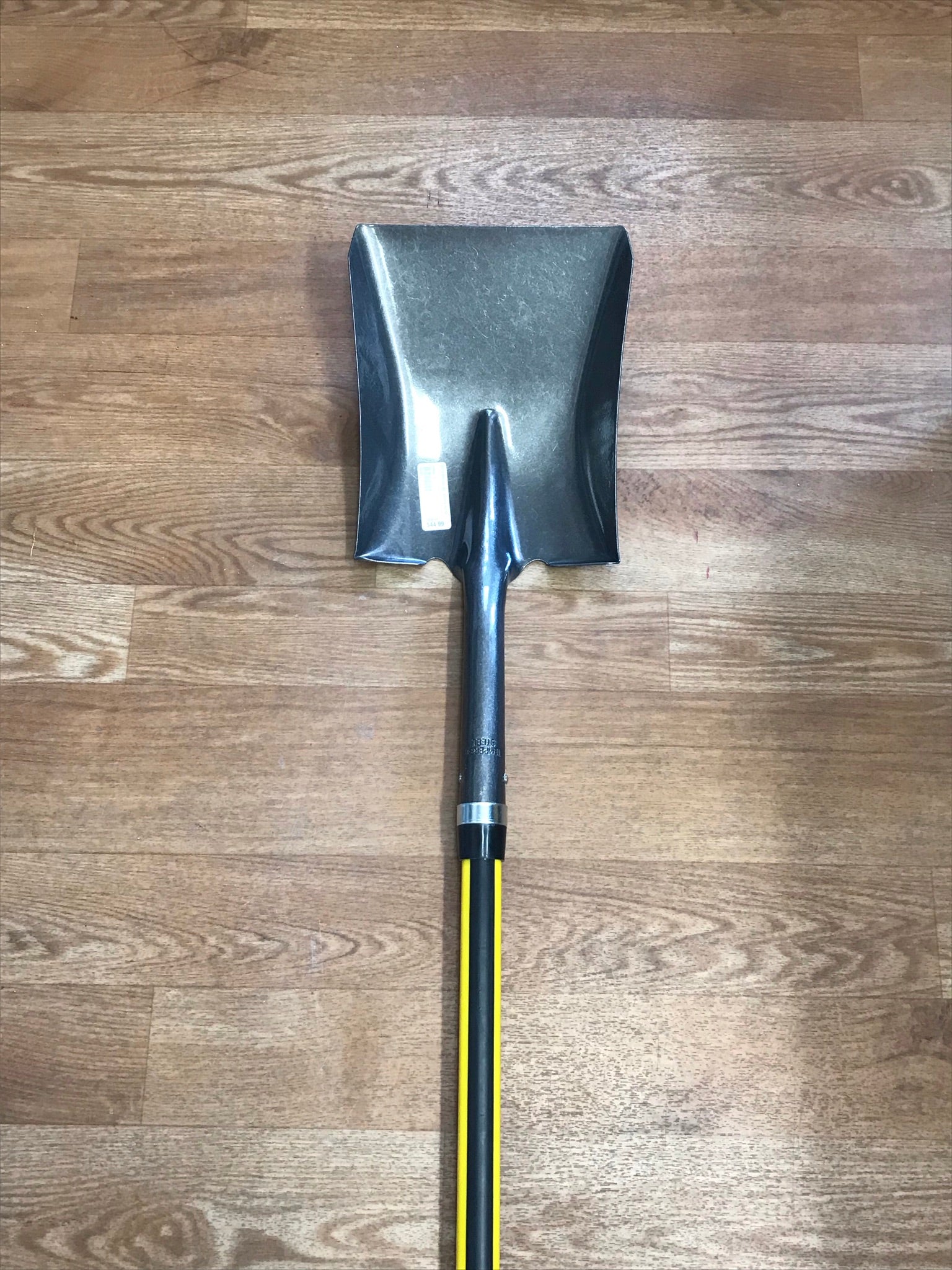 Steffen Square Mouth Shovel - 48"