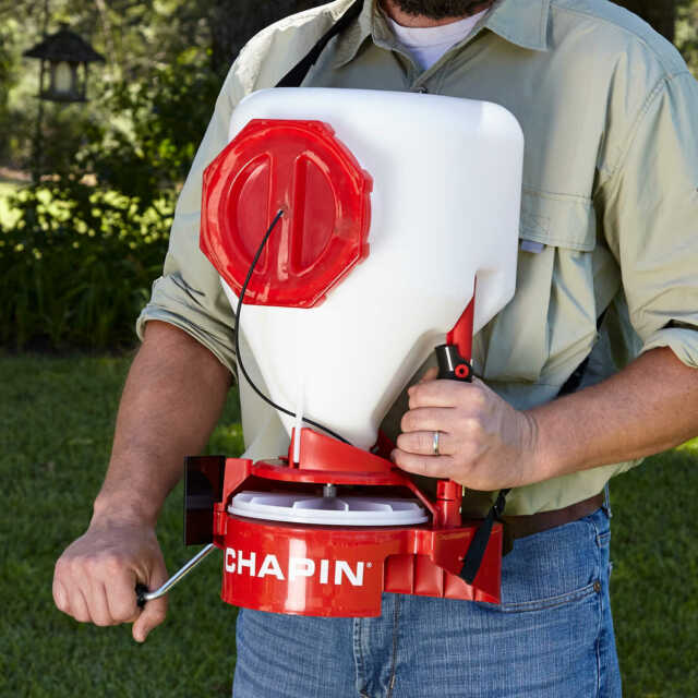 Chapin Chest-Mounted Spreader 8700A