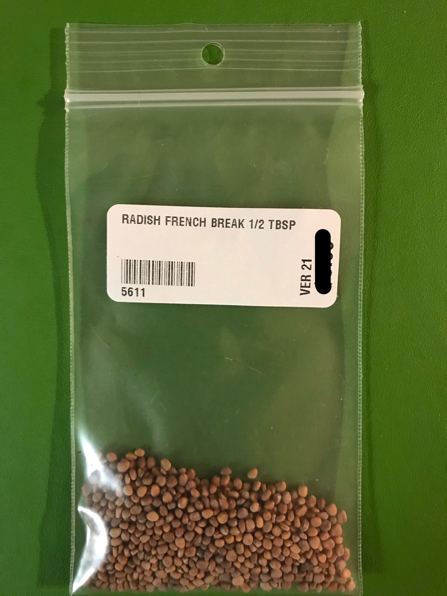 French Breakfast Radish Seeds (23 days) - 1/2 Tbsp - Bulk