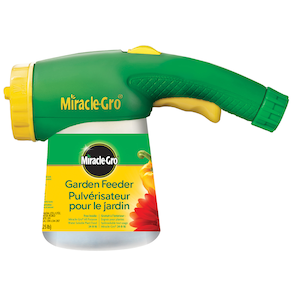 Miracle-Gro Handheld Garden Feeder (570g)